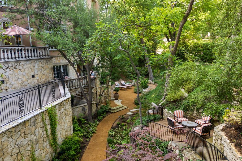 Bel-Air On Turtle Creek - Residential