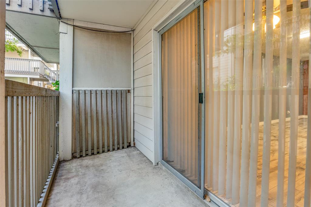 River Oaks Condos - Residential Lease