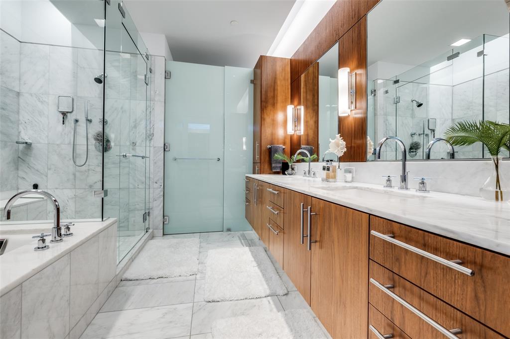 Museum Tower Condo - Residential