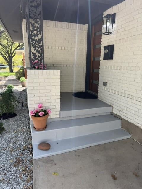 6404 E Lovers Lane
