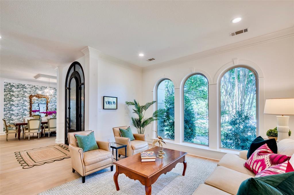 800 Windmere Court
