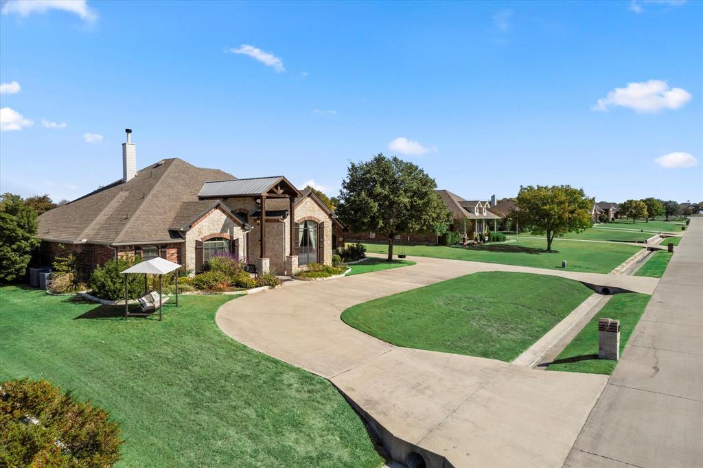 1906 Ranch Road