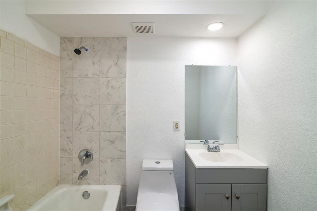 South Side Add - Residential Lease