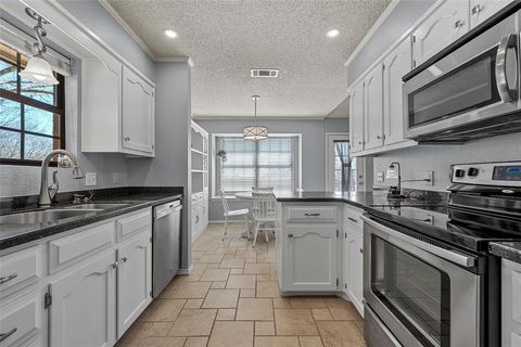 Tiny photo for 209 Hidden Meadow Drive, Hewitt, TX 76643 (MLS # 21197337)