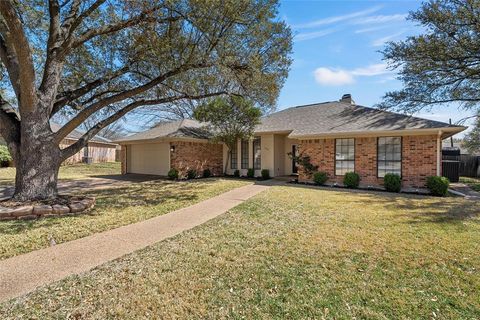 Tiny photo for 209 Hidden Meadow Drive, Hewitt, TX 76643 (MLS # 21197337)