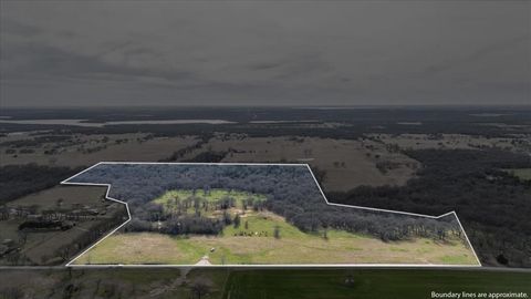 Photo of TBD Hcr 2424, Hillsboro, TX 76645 (MLS # 21189872)