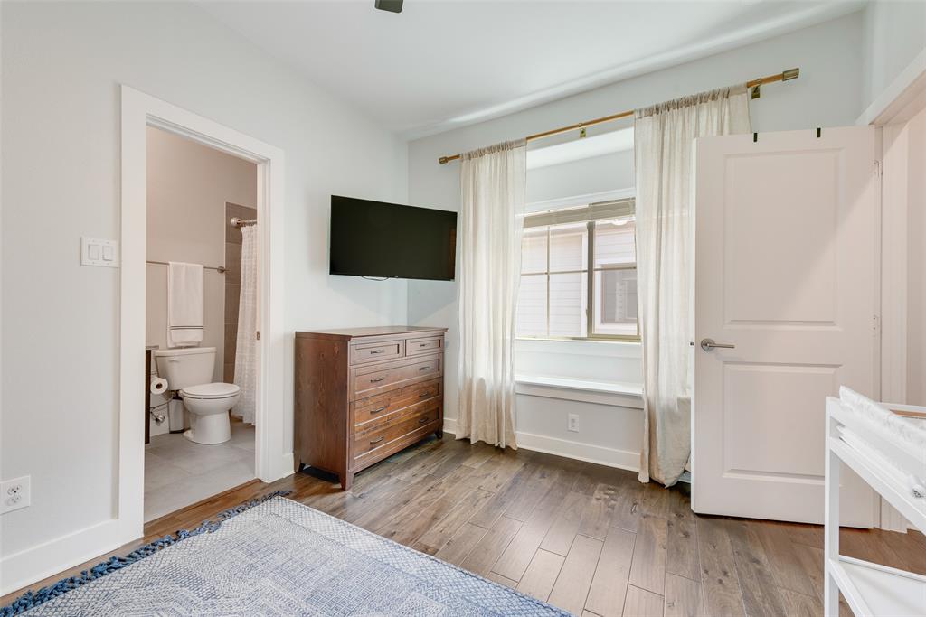 Bryan Pkwy Condos Bldg 5807 - Residential