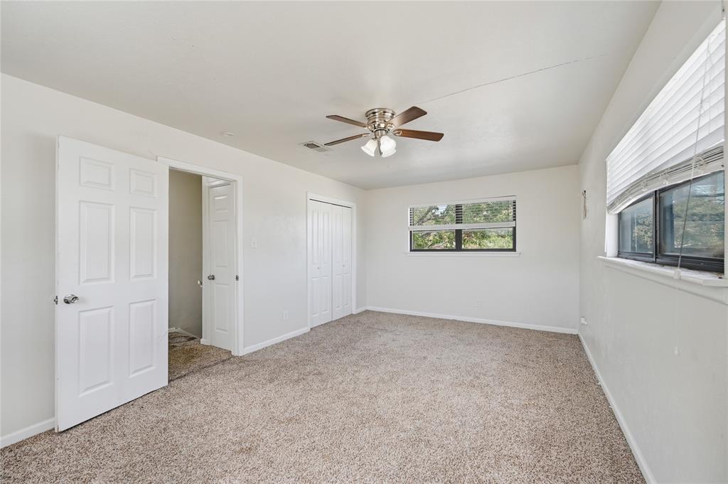 Bell Manor - Residential