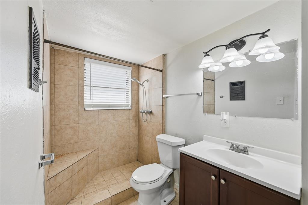 Bell Manor - Residential