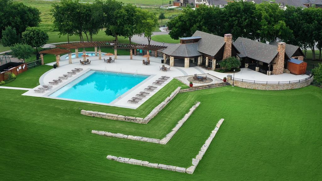 2512 Swansong Lane