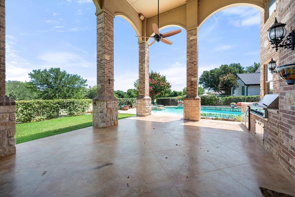 1019 Walnut Falls Circle