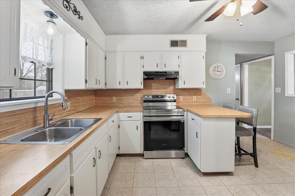 Cedar Grove Estate - Residential