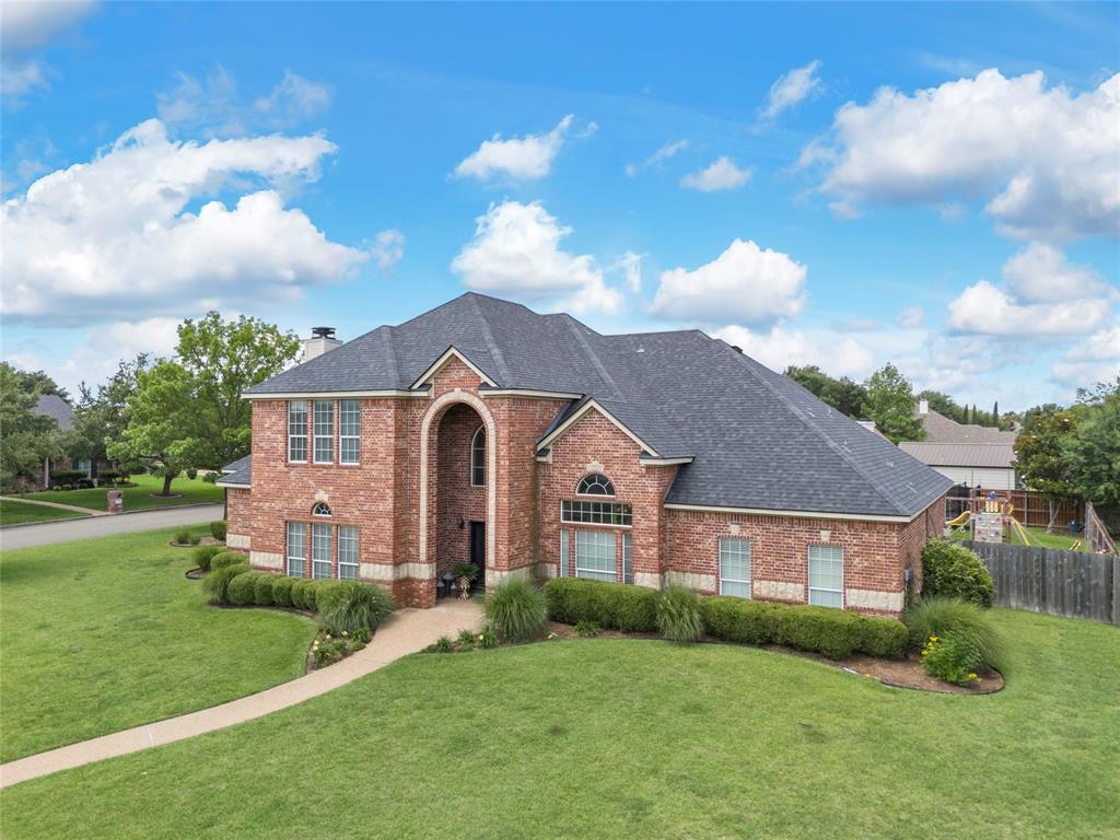 319 WINDING CREEK Lane