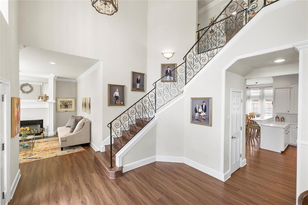 319 WINDING CREEK Lane