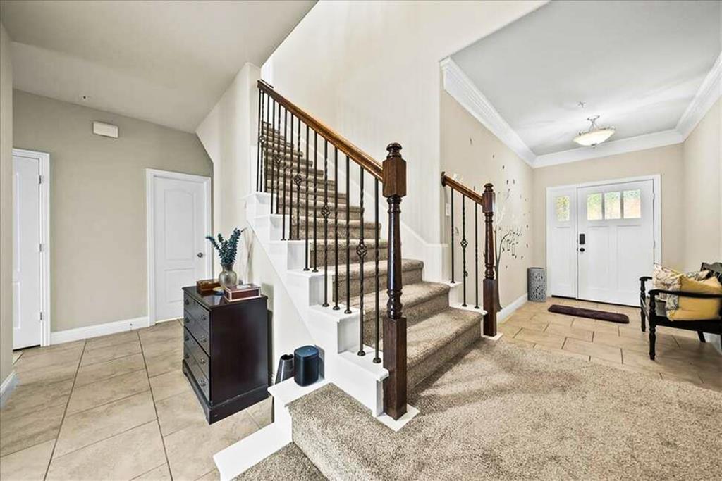 556 Waterloo Drive