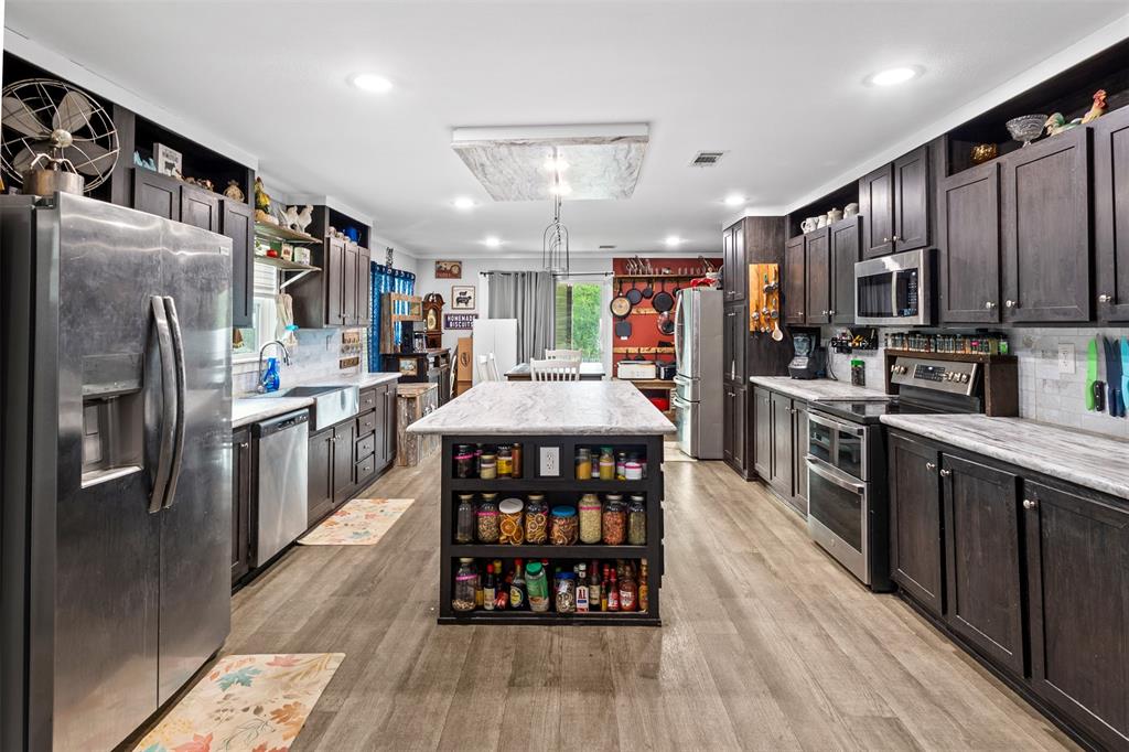 5916 Sky Road