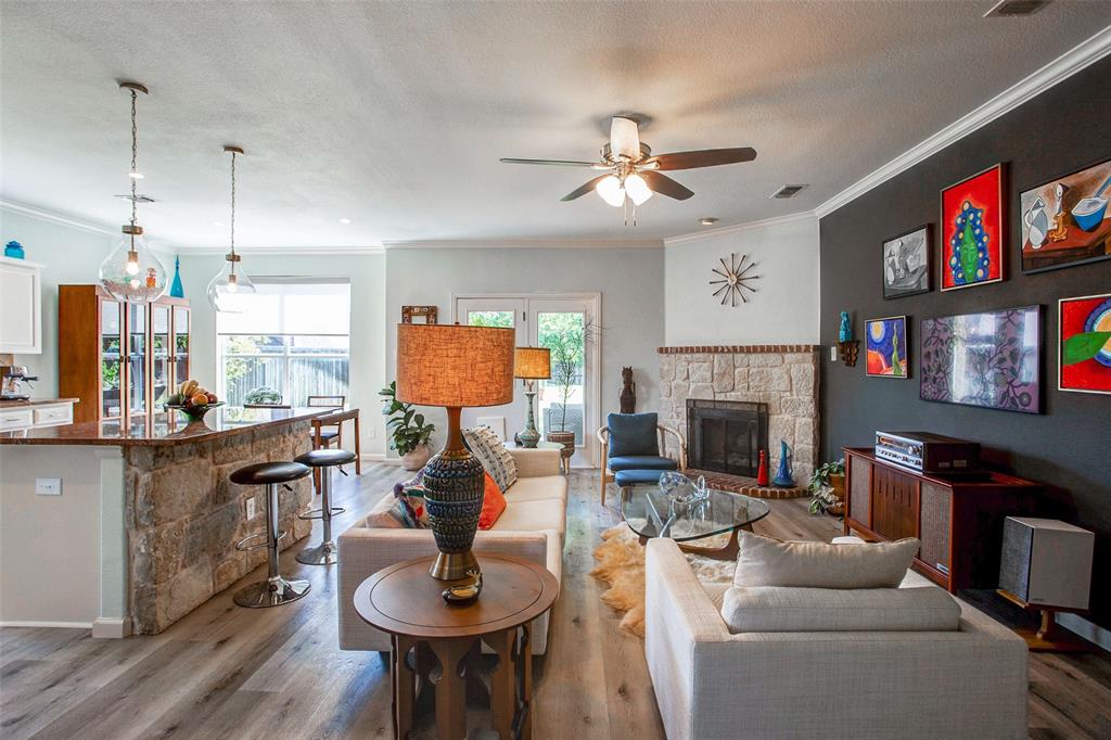 5521 La Bandera Trail