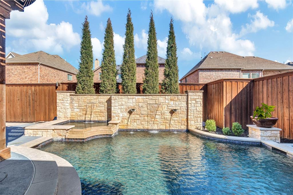 11334 Graceland Lane