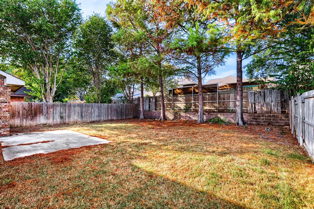 3328 Woodbluff Lane