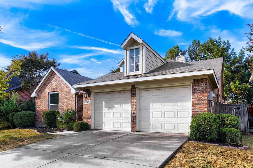 3328 Woodbluff Lane