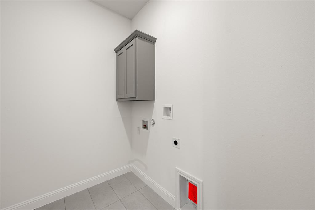 Sheppard's Place - Residential