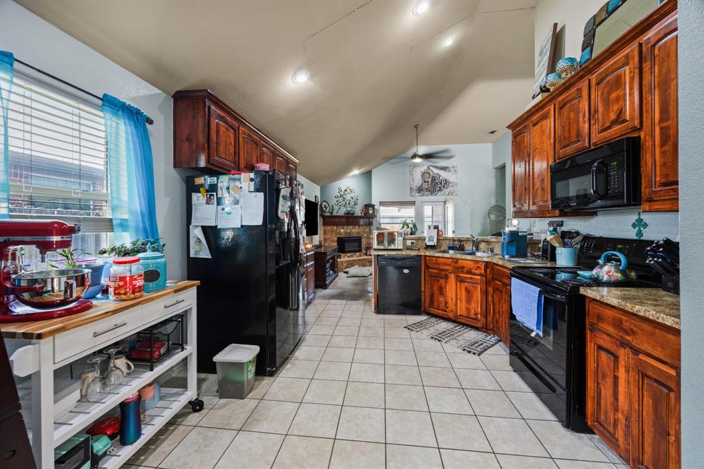 Spring Creek Saginaw - Residential