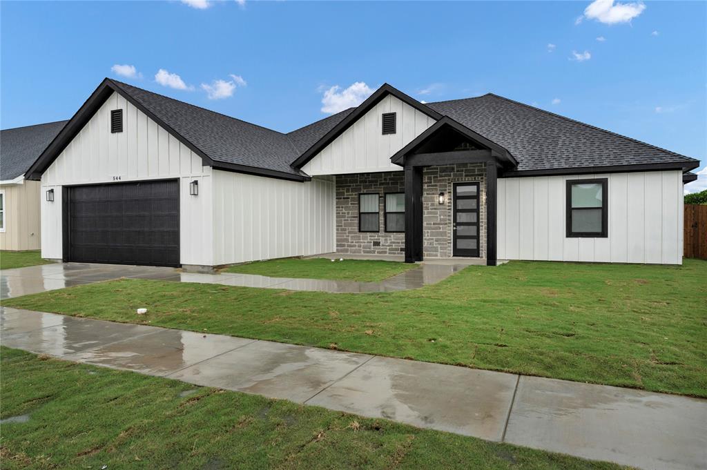 544 Highview Court