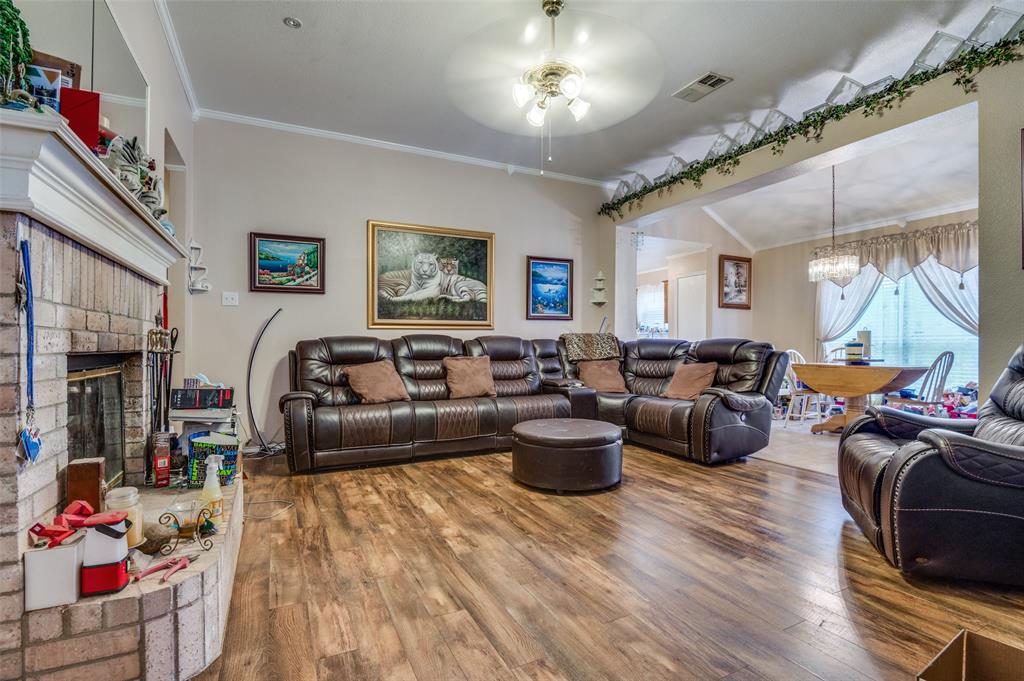 1410 Embercrest Drive