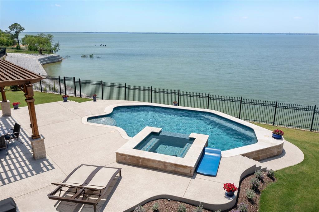 Waterford Point Phas - Residential