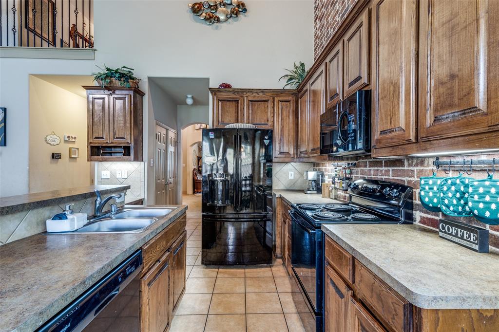 RIDGEVIEW FARMS - Residential