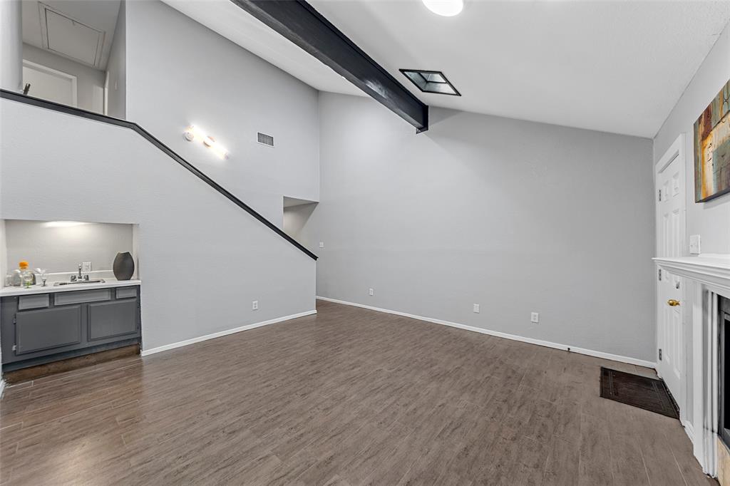 Eastridge 03 Twnhms - Residential Lease