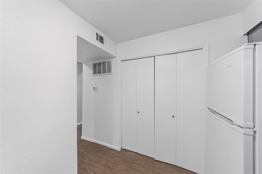 Eastridge 03 Twnhms - Residential Lease