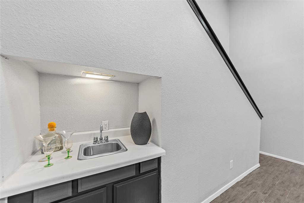 Eastridge 03 Twnhms - Residential Lease