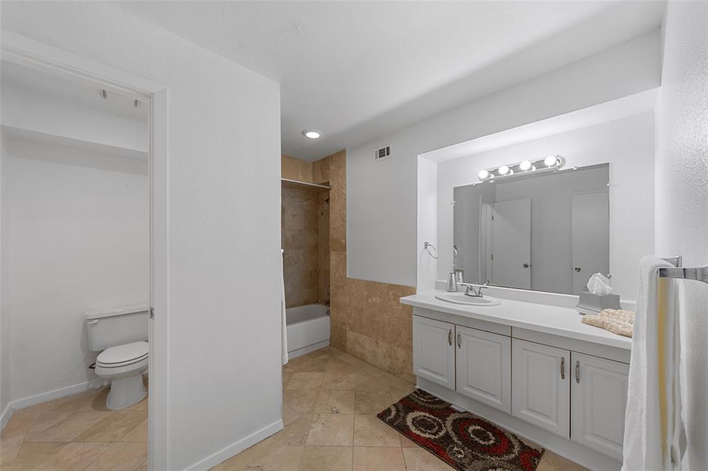 Eastridge 03 Twnhms - Residential Lease