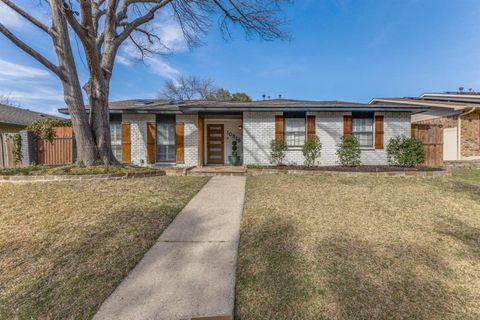 10819 Wallbrook Drive Dallas TX 75238