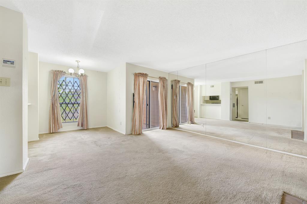 Creekbend Condo Ph 01-06 - Residential