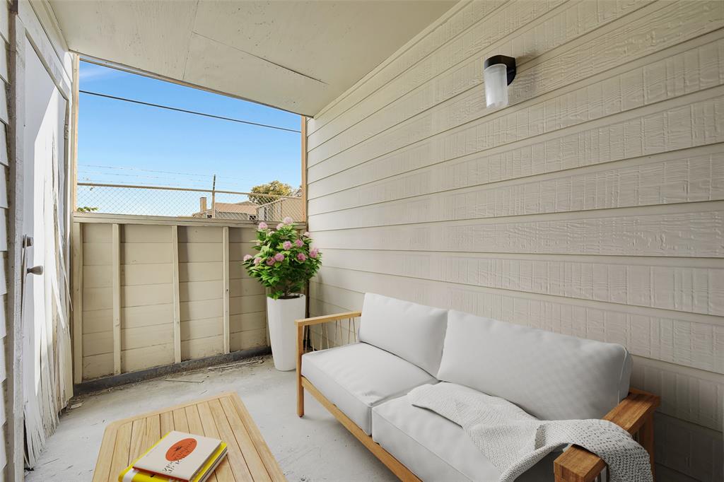 Creekbend Condo Ph 01-06 - Residential