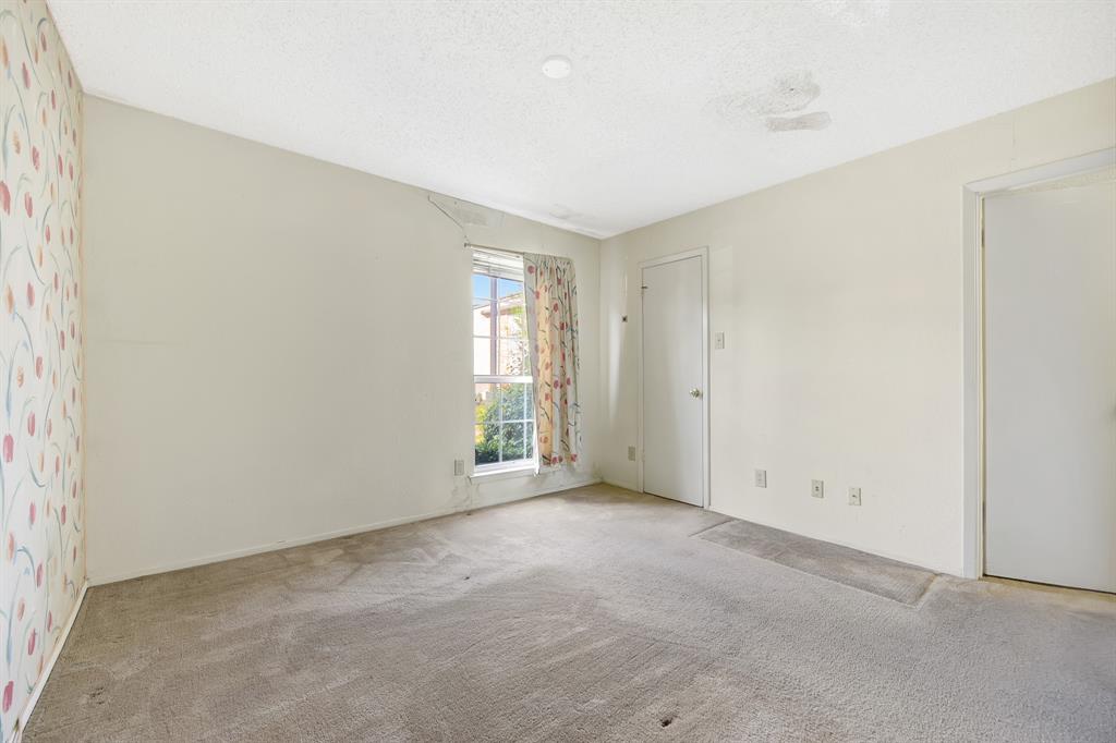 Creekbend Condo Ph 01-06 - Residential