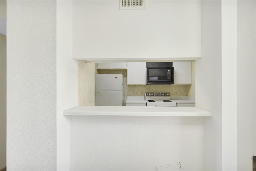 Creekbend Condo Ph 01-06 - Residential