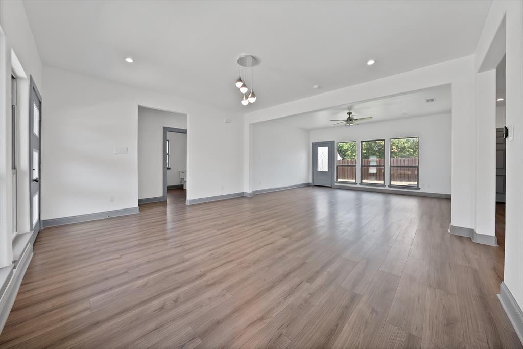 925 Balkan Drive