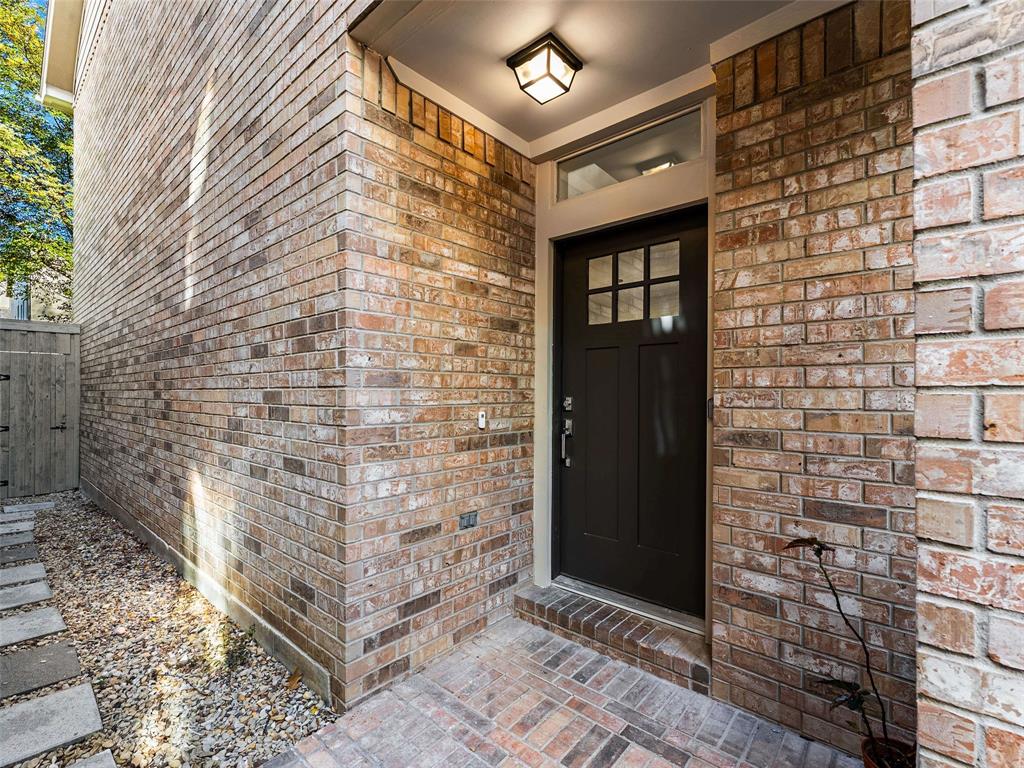 Perry Homes Wycliff - Residential