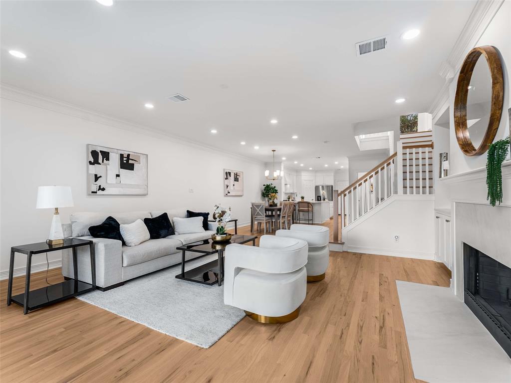 Perry Homes Wycliff - Residential