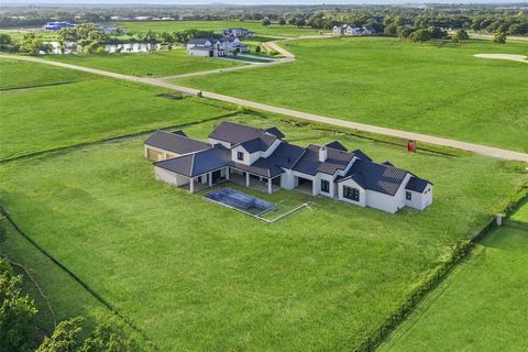 Tiny photo for 1410 Clydesdale Road, Bartonville, TX 76226 (MLS # 21059099)