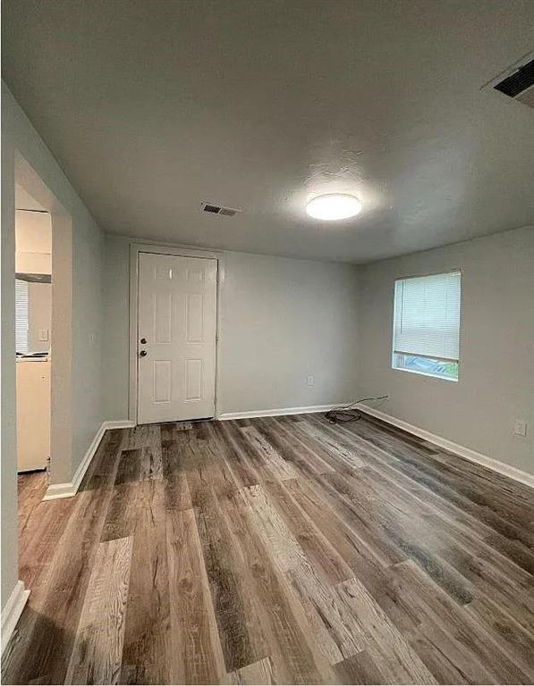 Chamberlain Arlington Heights 1st - Residential Lease