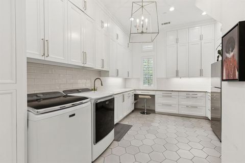 Tiny photo for 1621 Carruth Lane, Southlake, TX 76092 (MLS # 21056242)