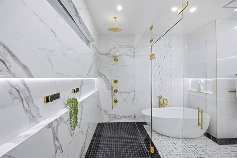 Tiny photo for 1000 W Wintergreen Road, DeSoto, TX 75115 (MLS # 21198817)