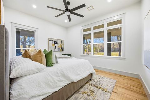 Tiny photo for 1000 W Wintergreen Road, DeSoto, TX 75115 (MLS # 21198817)