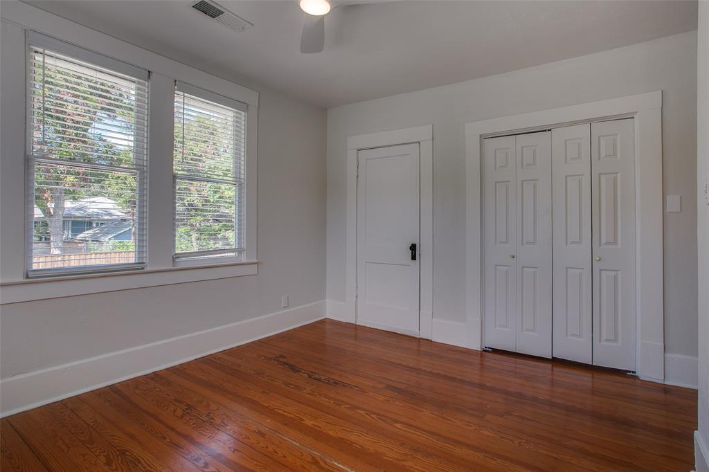 Winnetka Heights - Residential