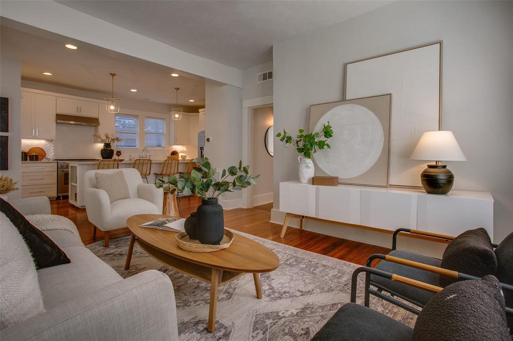 Winnetka Heights - Residential