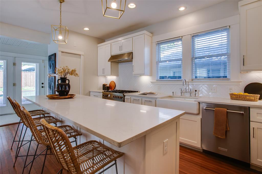 Winnetka Heights - Residential